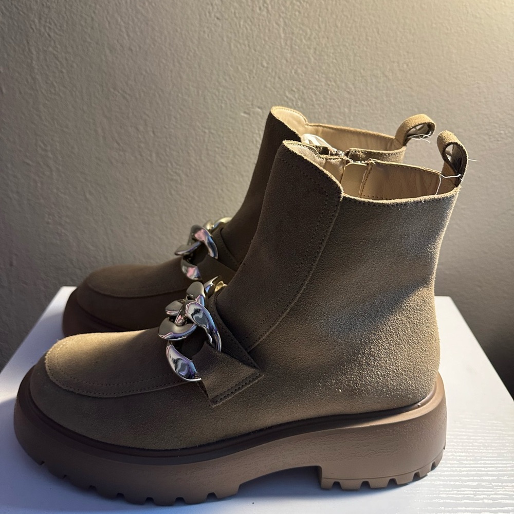 Steve Madden Ankle Boots